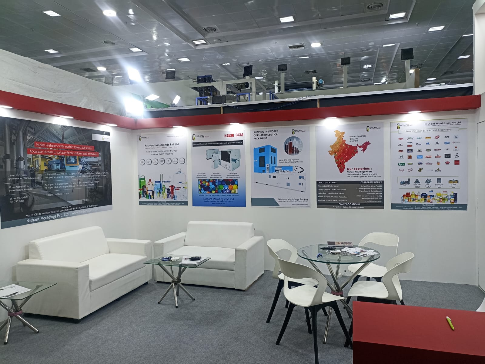 Full Booth